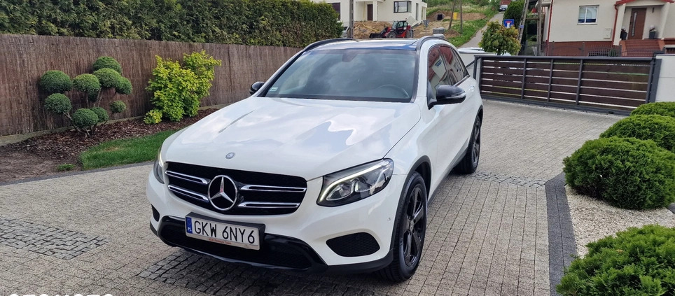 Mercedes-Benz GLC cena 133000 przebieg: 139000, rok produkcji 2016 z Kwidzyn małe 92